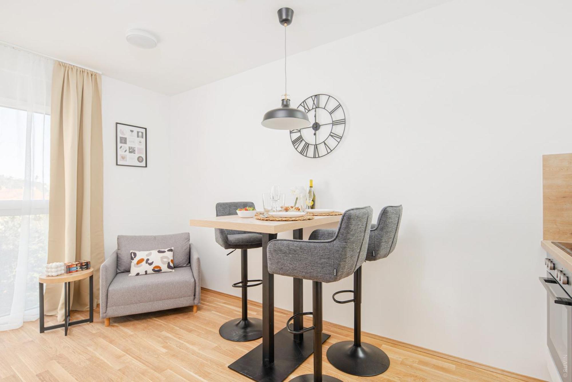 Whats-App Self-Check-In - Apartment Am Hauptbahnhof Graz Zewnętrze zdjęcie
